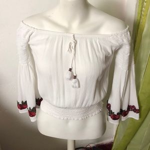 Forever 21 off the sleeve top